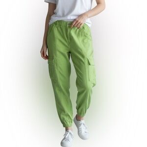 Q2 Green Cargo Pants